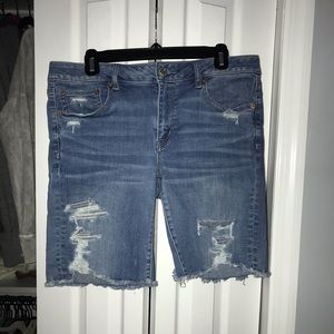 American Eagle Skinny Bermuda Shorts